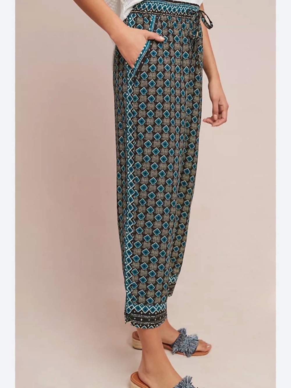 Anthropologie Teal and Black Geometric Cropped Pants - size XS